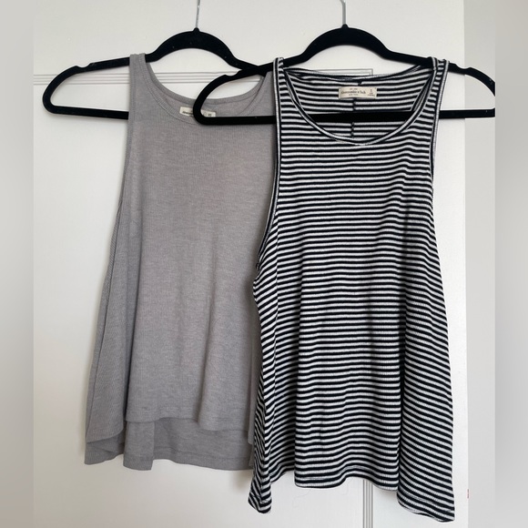 Abercrombie & Fitch tank top bundle - Picture 1 of 4